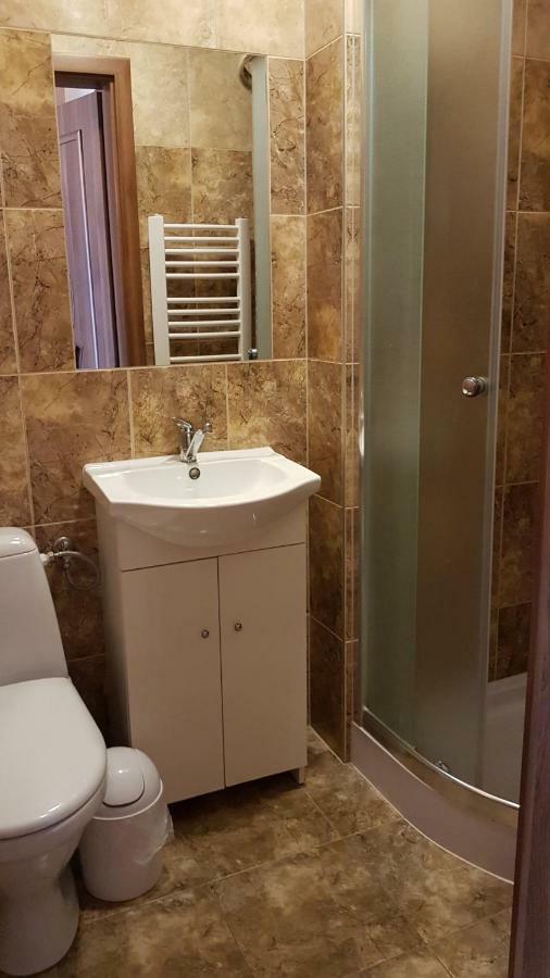 Pokoje Goscinne U Halinki Zab Bagian luar foto