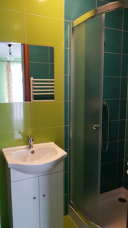 Pokoje Goscinne U Halinki Zab Bagian luar foto