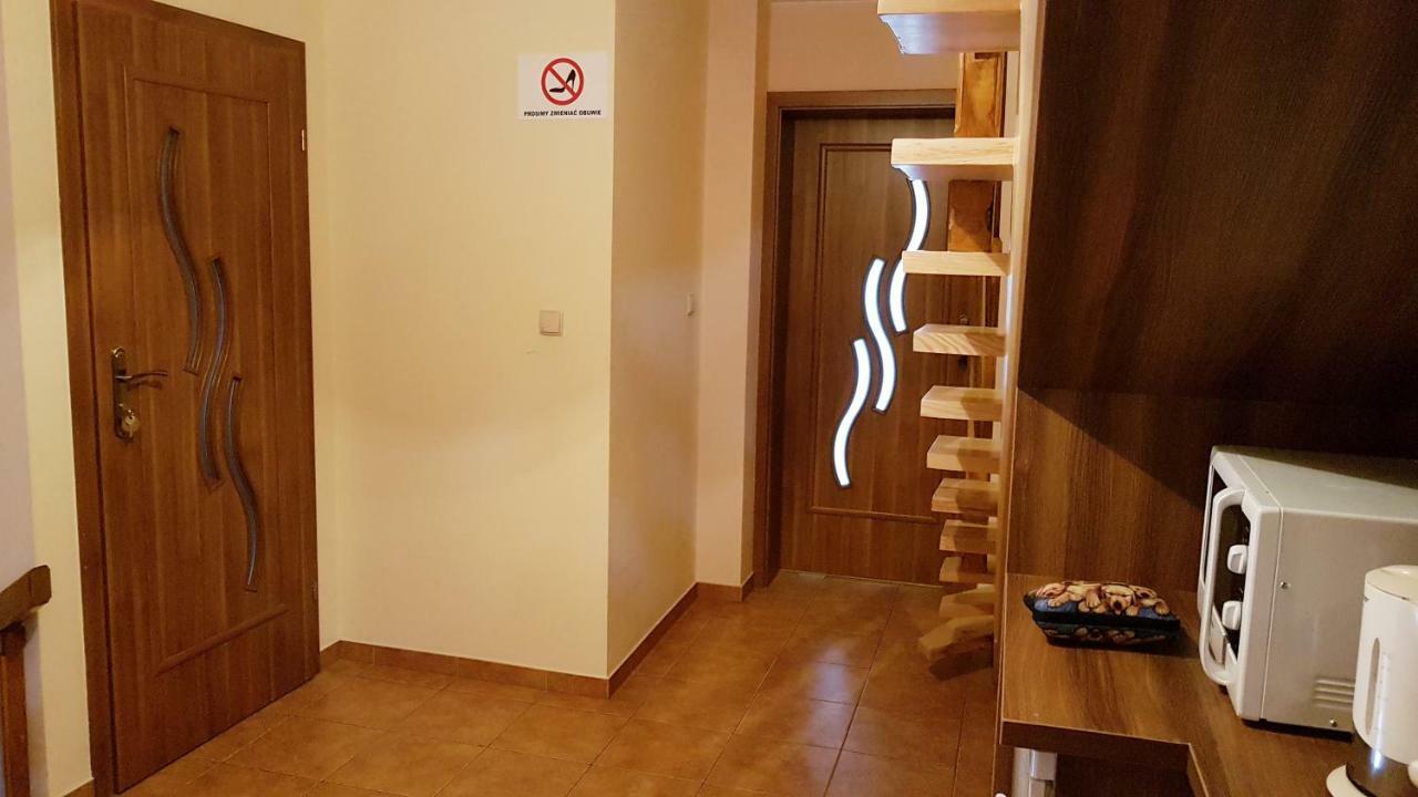 Pokoje Goscinne U Halinki Zab Bagian luar foto