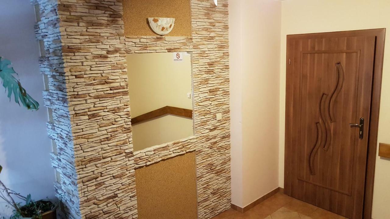 Pokoje Goscinne U Halinki Zab Bagian luar foto